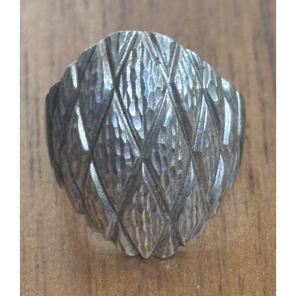 925 Sterling Silver Textured Ring Size 7